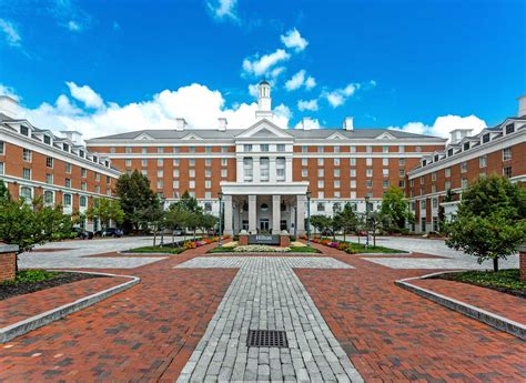 easton town center hilton